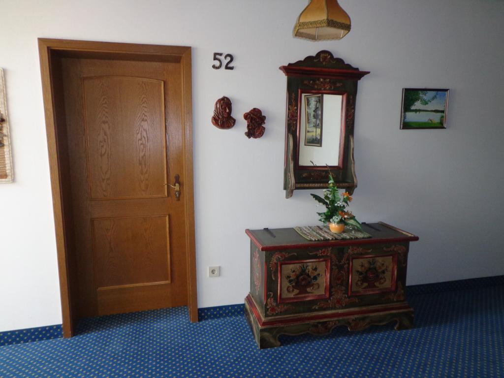 Hotel Am See Neubäu Extérieur photo